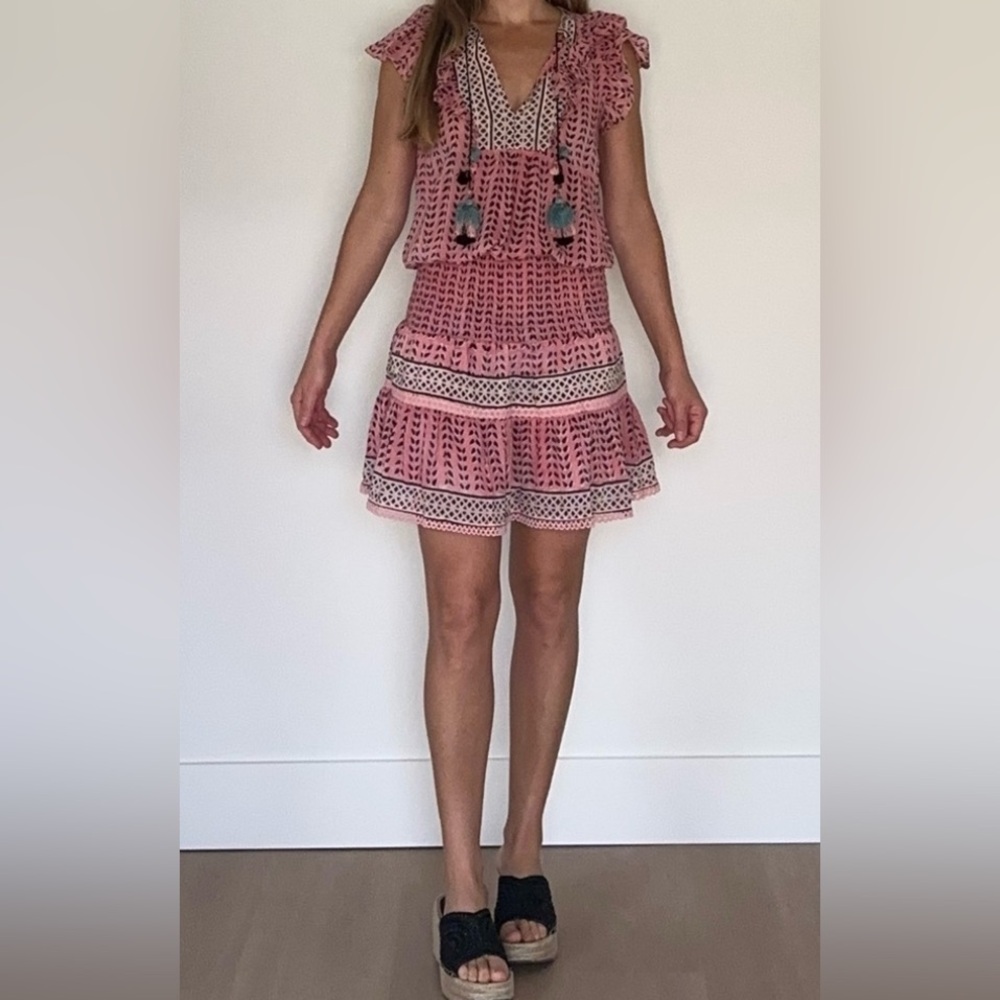 ✨ 🩷 🐣 Hunter Bell Pink and White Patterned Mini Dress